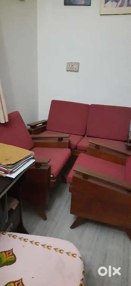 Sofa set  in teak wood