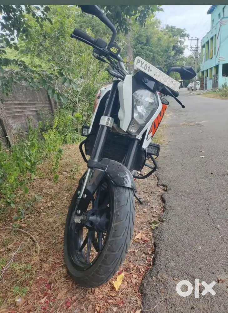 DUKE 200 BS3 FOR SALE