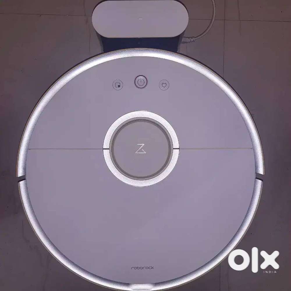 Xiaomi Roborock S50 Vacuum Robot with Mapping, Mopping & Accessories