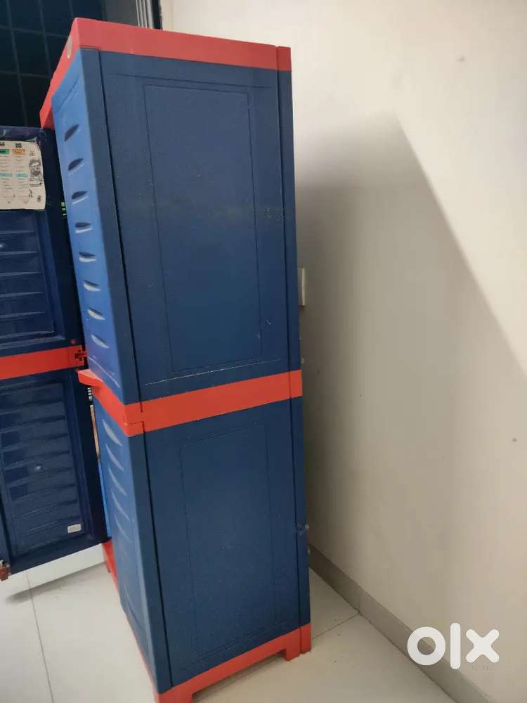 Shoe rack and tv Showcase