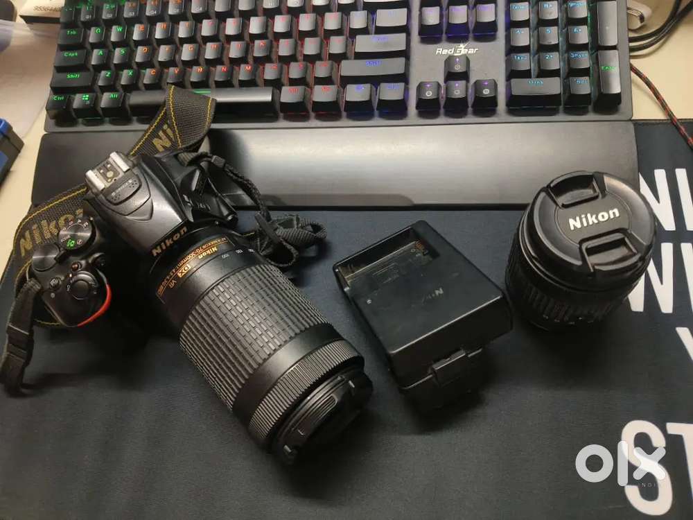 Nikon D5600 DSLR Kit for Sale - Excellent Condition