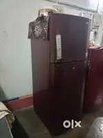 Double door lg 3 star fridge with stabilizer