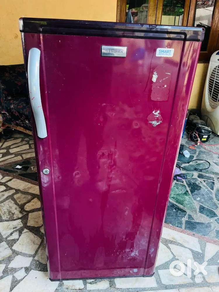 Electrolux single door fridge for sell