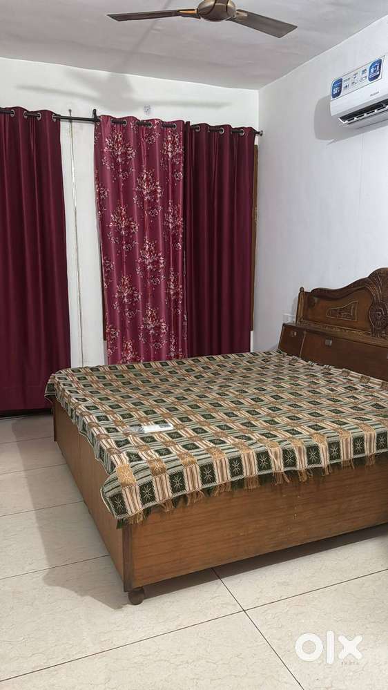 3BHK SECTOR 25 PANCHKULA 1ST FLOOR 22000