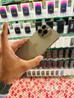 IPHONE 15 PRO WE R DELLER WE HAVE A STORE ITS REFURB CONTACT ME NOW