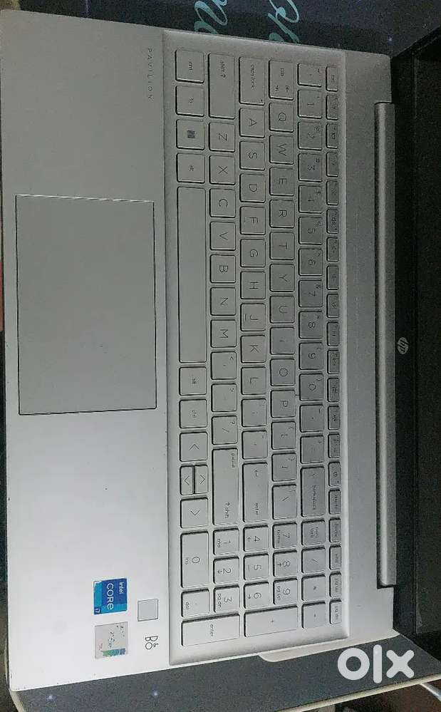 HP Pavilion 15.6 inch i7 with 16 GB Ram under 30000