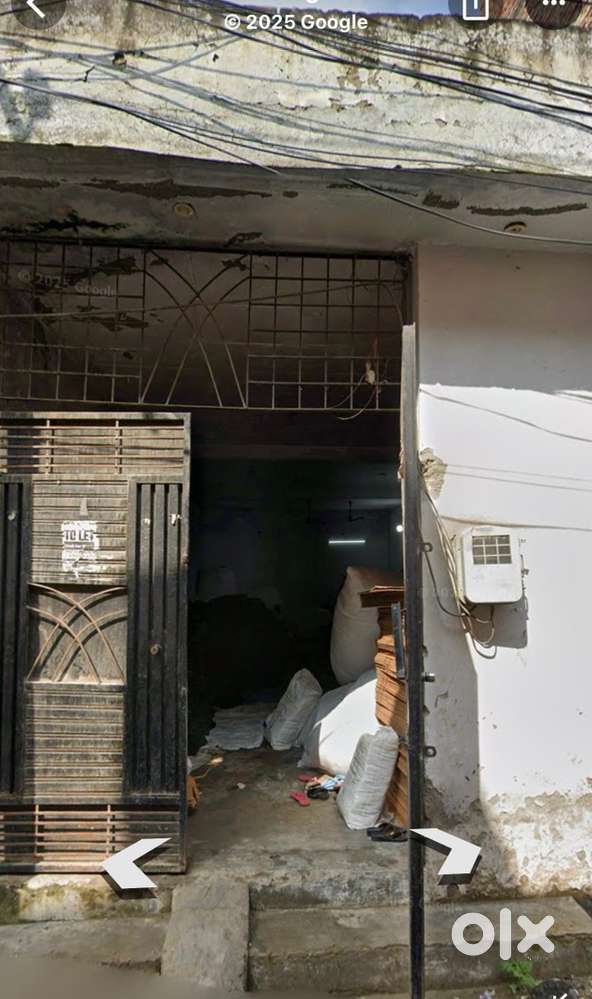 Factory for rent 100 Gaj Bahdur Road Ground Flour