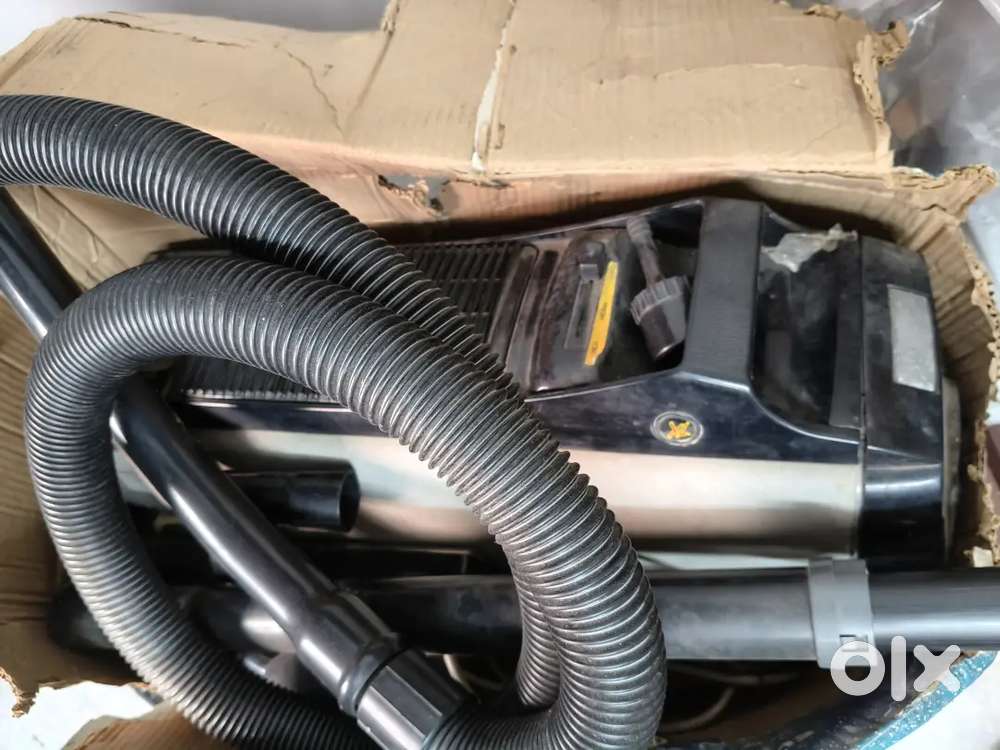 Euroclean XL Vacuum Cleaner