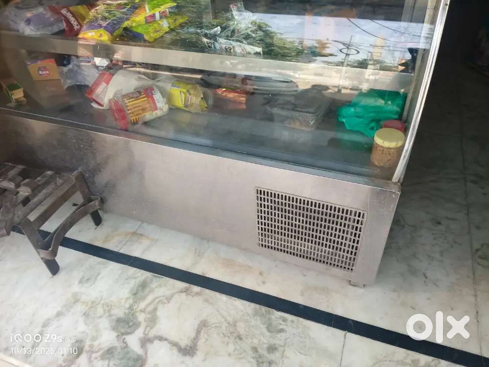 Glass counter new h ac wala