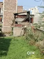 Kadi vihar b block k samnay vali calony m Do 30 or 33 gaj k plot no h