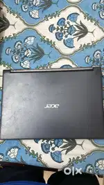 Acer Aspire 7 Gaming + small aoc monitor