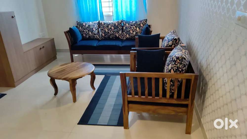 Sheesham wood sofa set 3+1+1