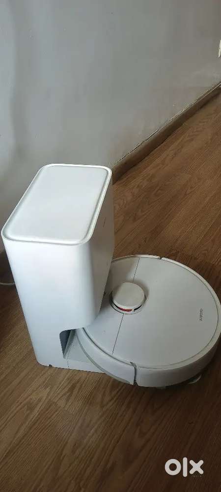 VACCUM CLEANER