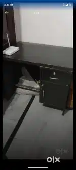 Computer table for sale