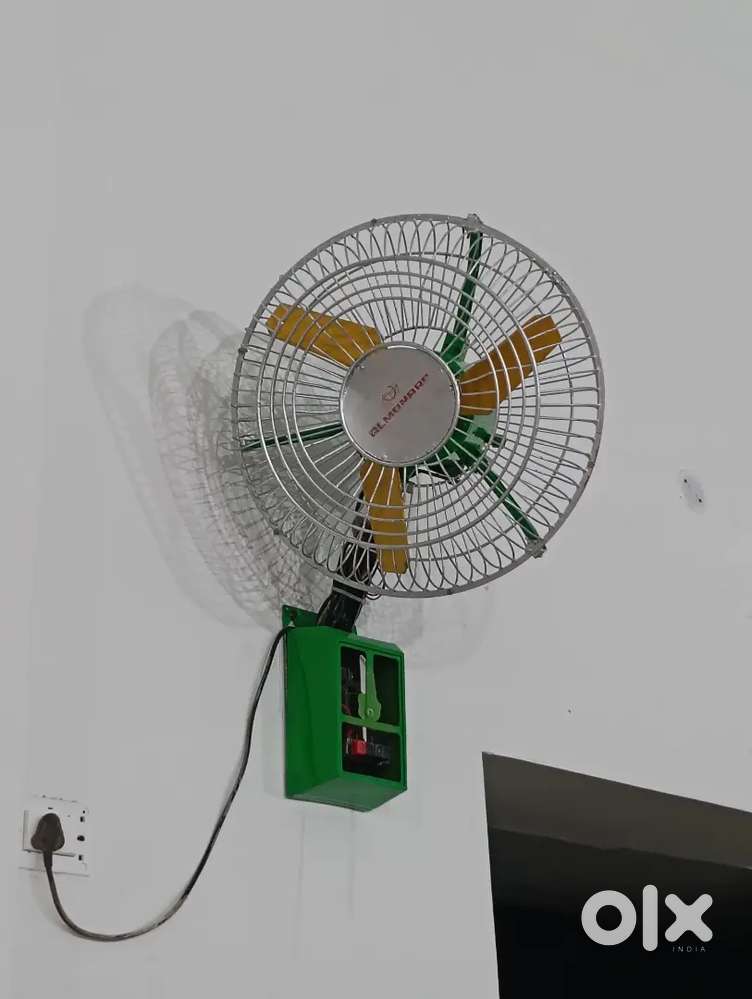 Almonard Wall mount Fan (6 No.) Negotiable