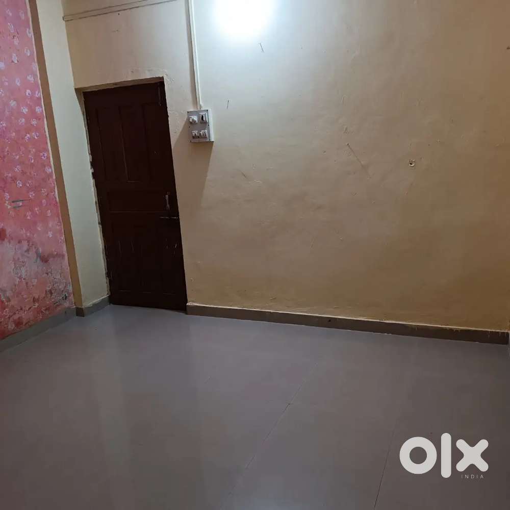 Room for rent radha krishna Nagar Mazgaon road Ratnagiri
