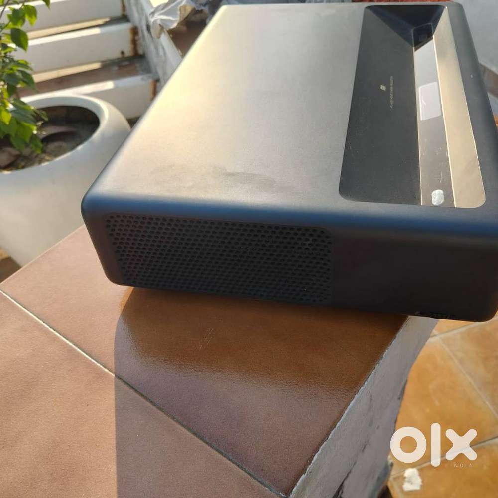 Mi 4K Laser Projector 150''