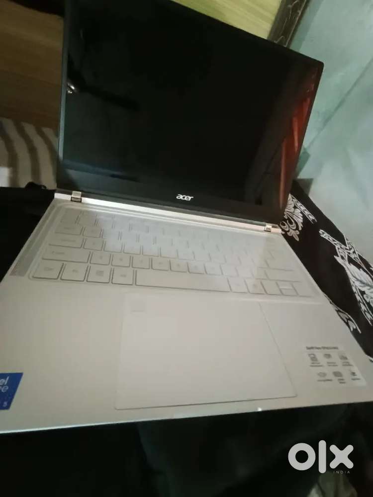 Brand new laptop 1tb