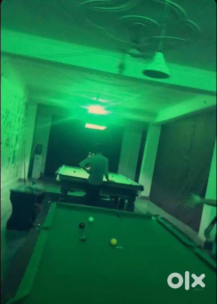 Snooker table