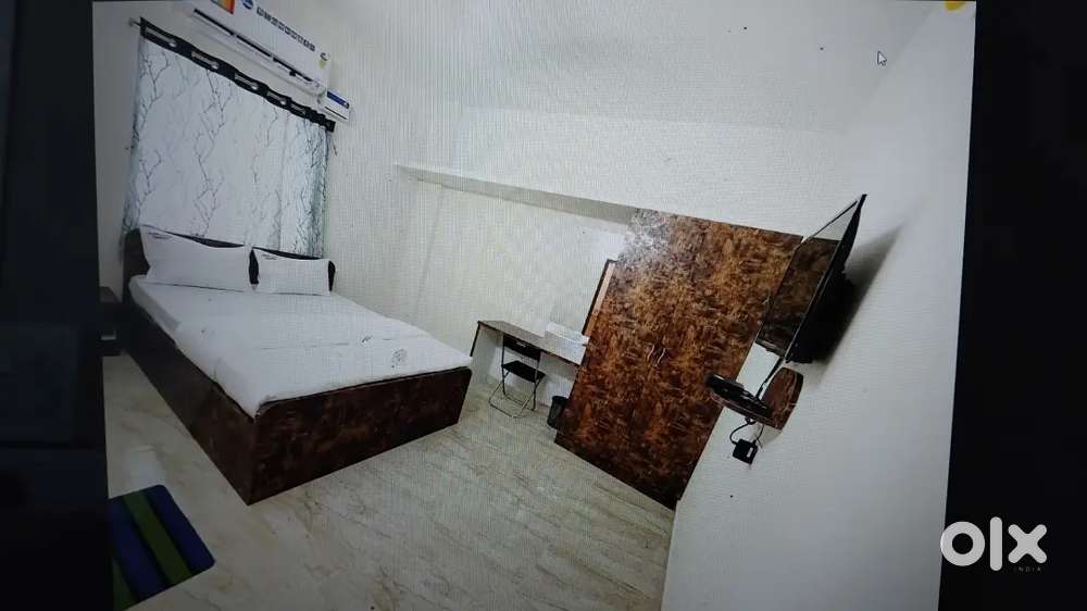 Housekeeping cum Service boy