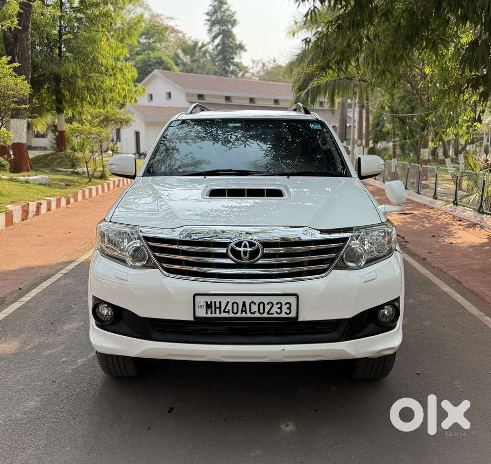 Toyota Fortuner 3.0 Sportivo 4X2 MT, 2013, Diesel