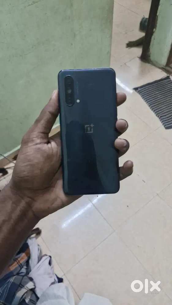 Oneplus nord 5g 12/256