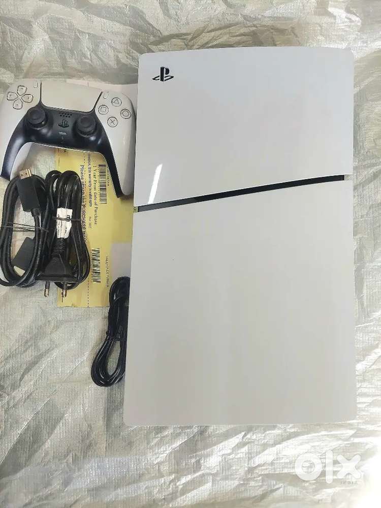 Ps5 slim cd version under warranty