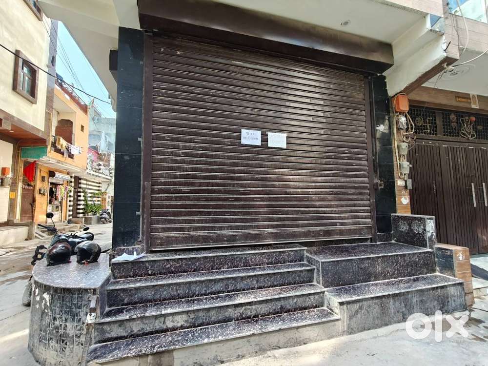 Shop space for rent