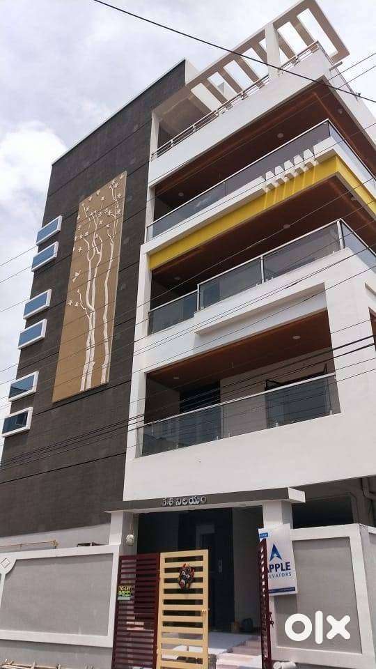 3 bedroom 4 Bath  individual floor for rental