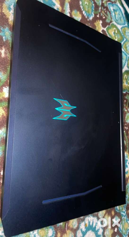 Acer preditor helios 300