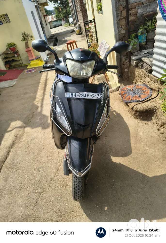 It's Hero Maestro DLX model black colour