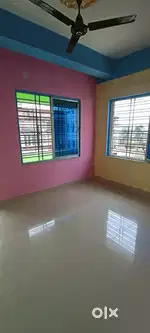 2bhk apartment rent kestopur hana para familly.bachaler. market place