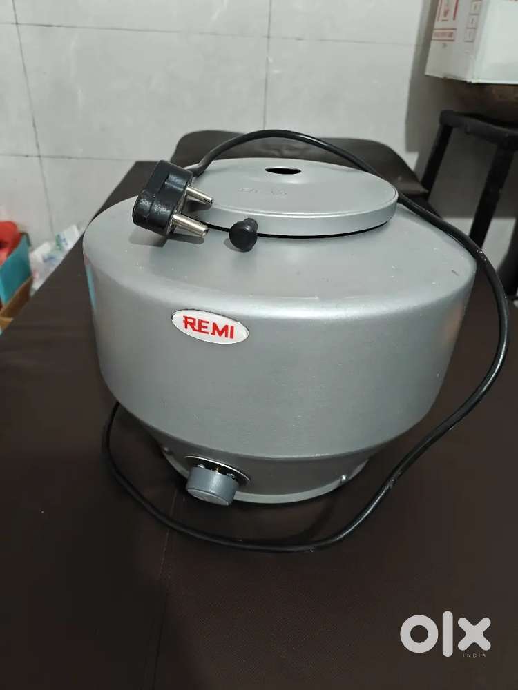 Remi Centrifuge Machine