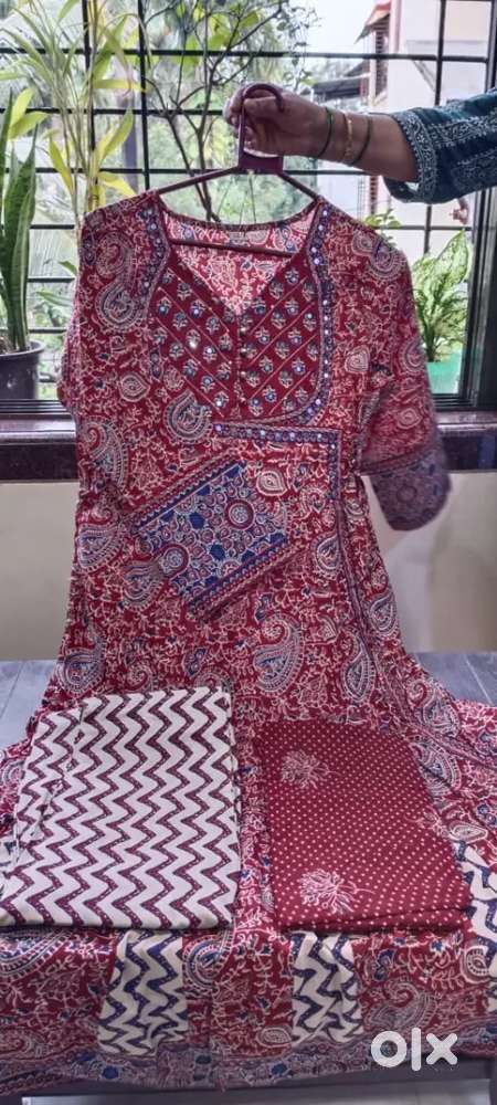Umbrella kurti