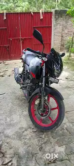 Apache RTR racing edition 2v 1.5 month ka baik hai sab kuchh ok hai