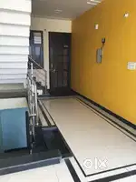 FLOOR FOR RENT