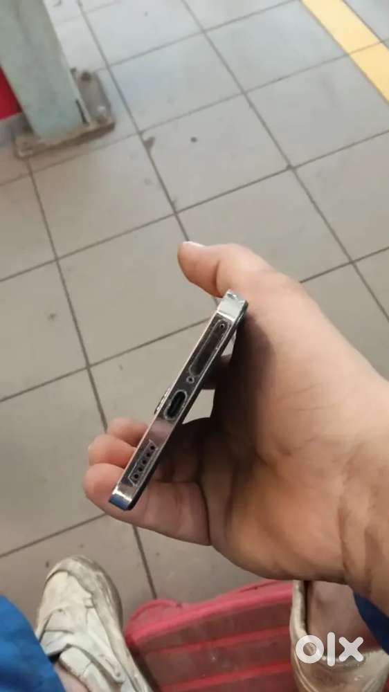 Vivo y200e