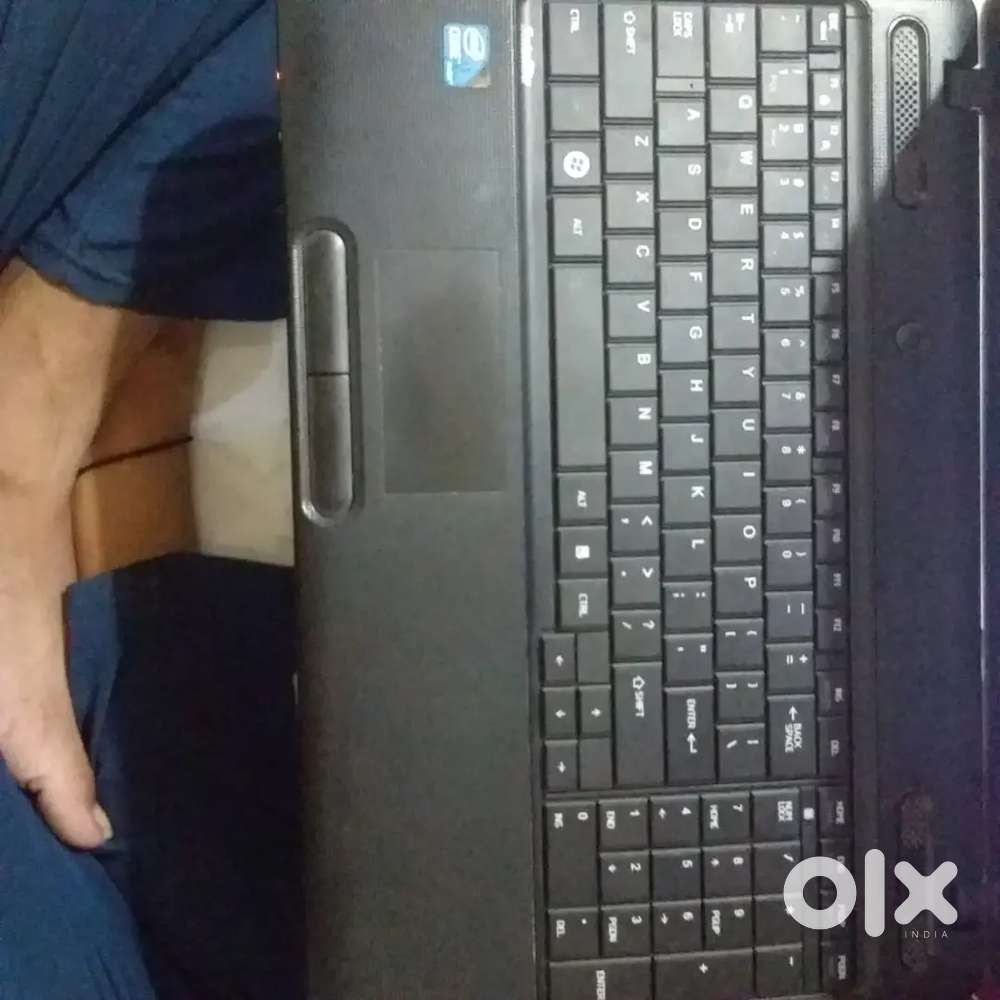 My laptop toshiba very good condition 4/256 GB
