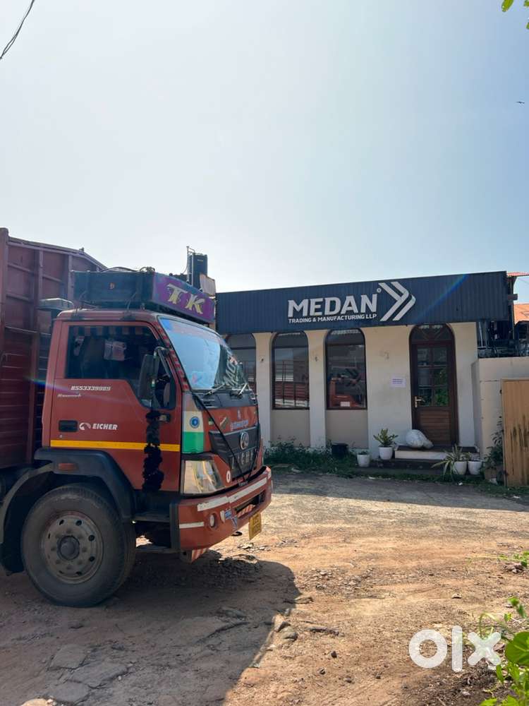 Urgent vaccancies Freshers can apply