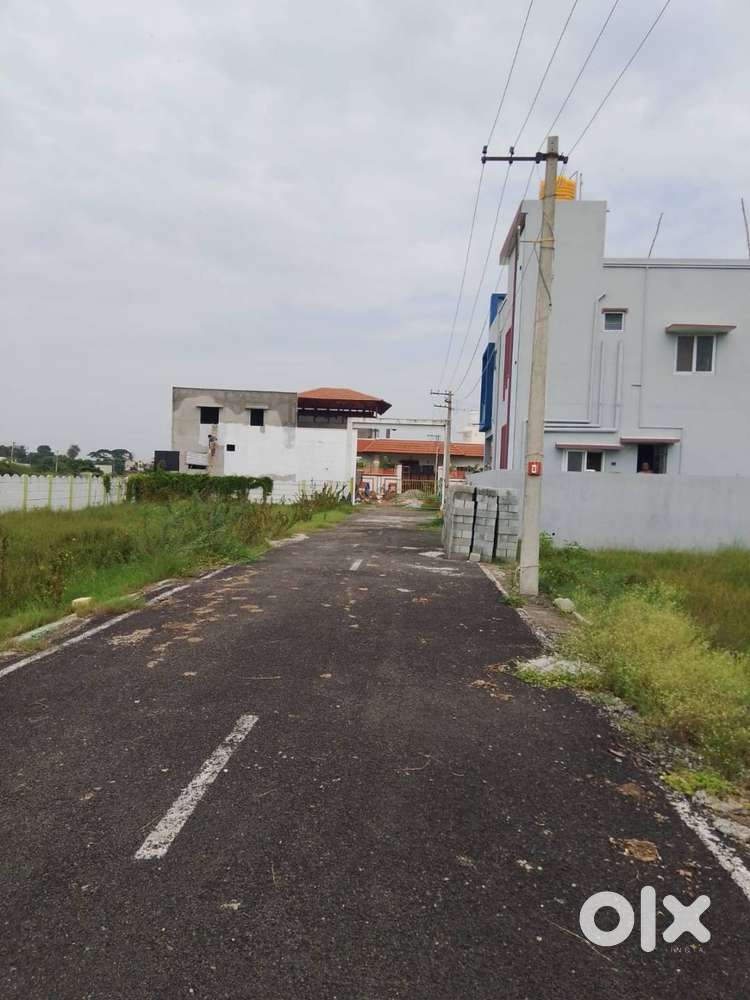 Villa plot for sale in Sholavaram