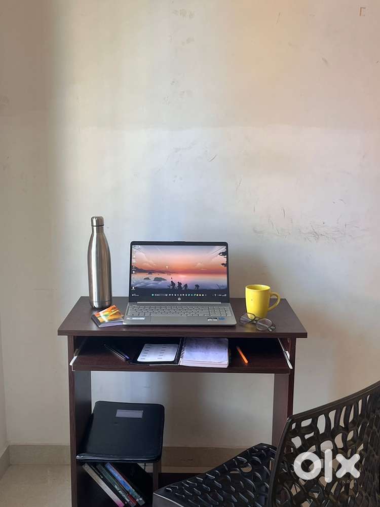 Computer Table/ Hostel Study Table