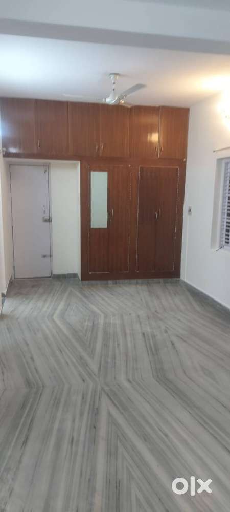 Spacious 3BHK Independent Floor for LEASE in  Kammanahalli - US0690