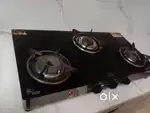 A gas stove with food condition