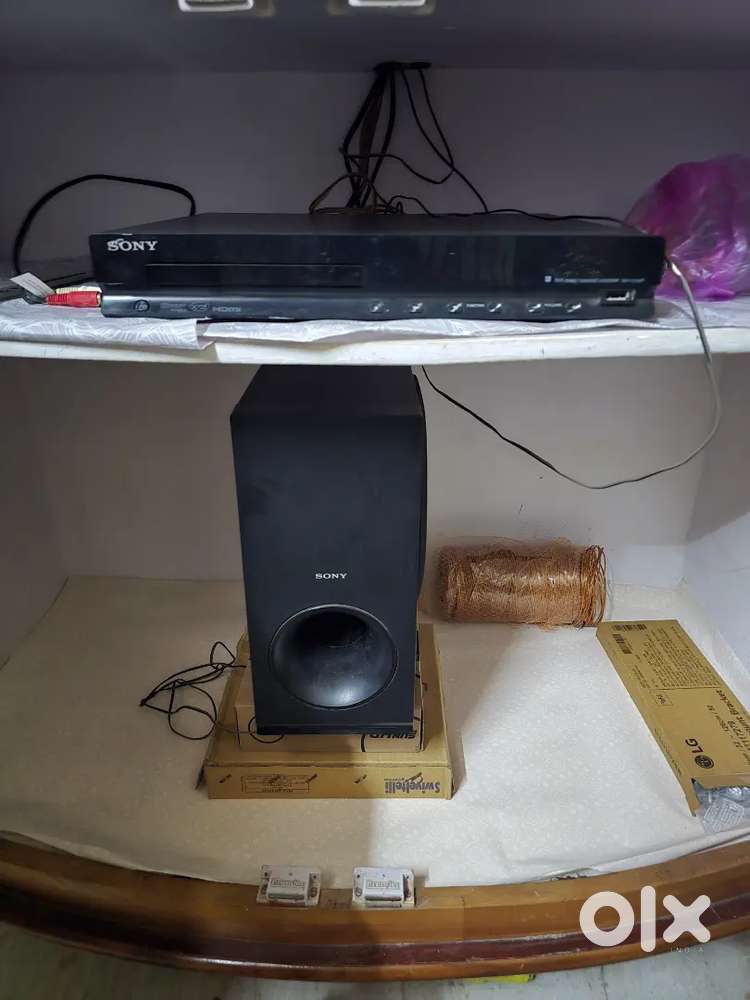 Sony 5.1DAV-TZ145  home theatre