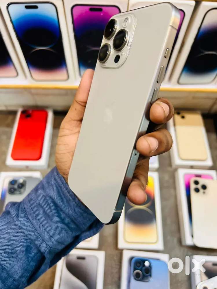 iPhone refurbished available