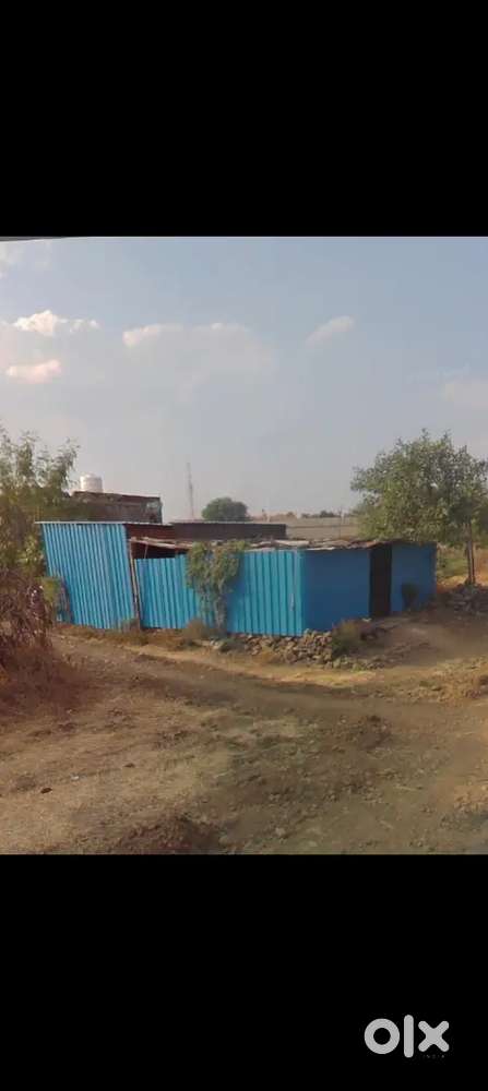 अर्जंट जागा विकणे आहे, गरज असल्यास त्वरित संपर्क साधावा.