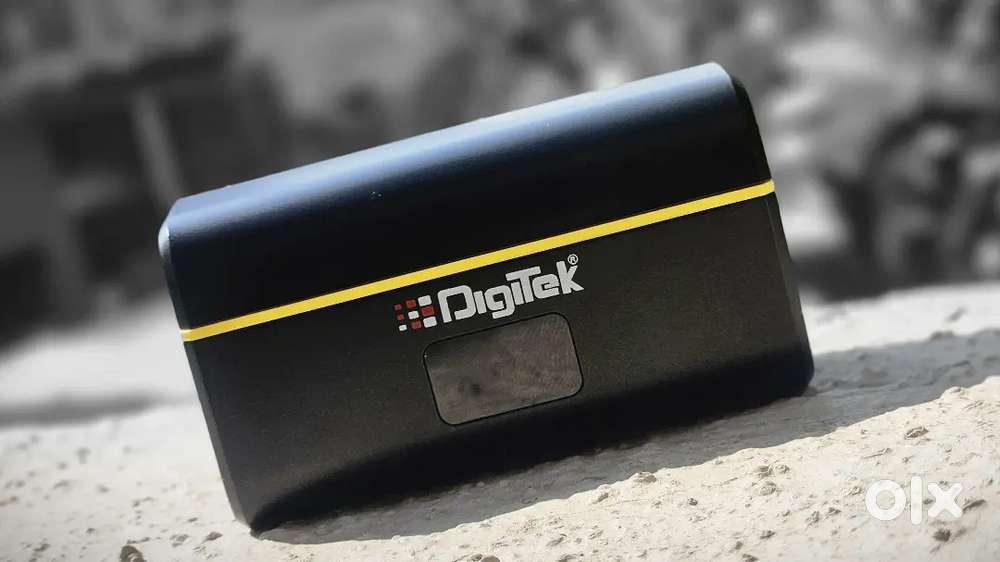 DIGITEK 2 IN 1 WIRELESS MICROPHONE SYSTEM DWM-116