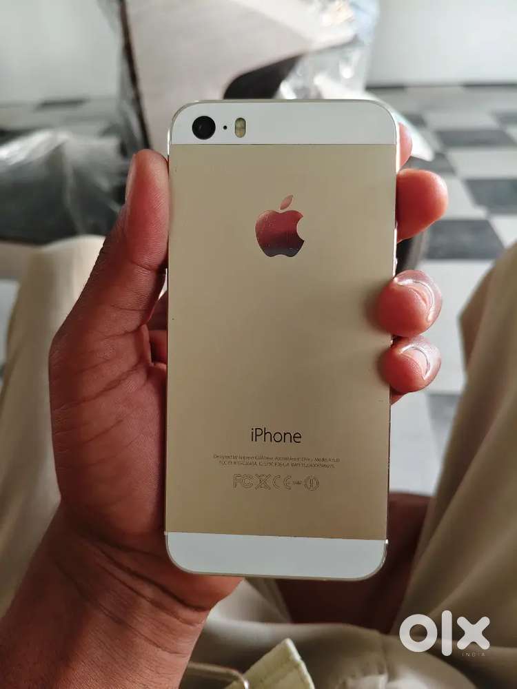 iPhone 5s  .