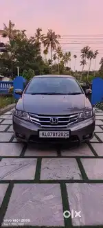 Honda City 1.5 V 4TH GEN i-VTEC MT, 2013, Petrol