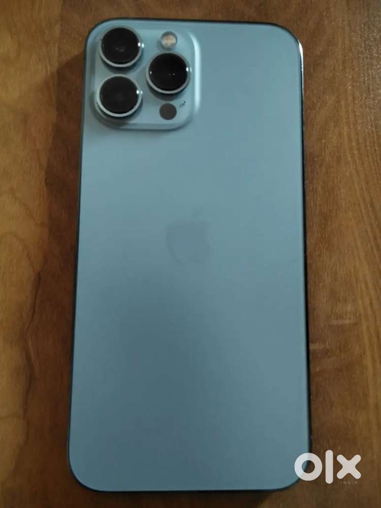 iPhone 13 pro max 128gb 90 percent battery health